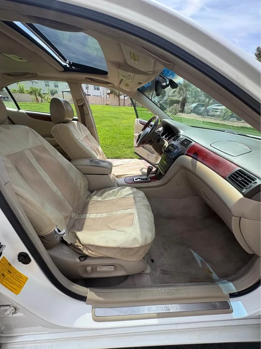 2002 Lexus ES 4th Gen - Image 13 of 14