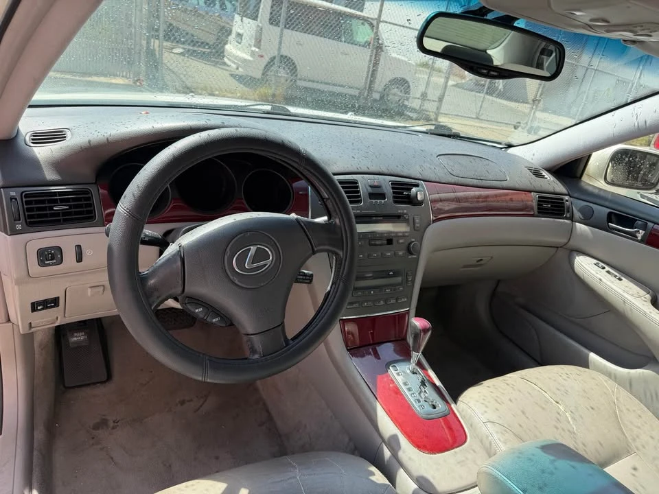 2002 Lexus ES 4th Gen - Image 7 of 8