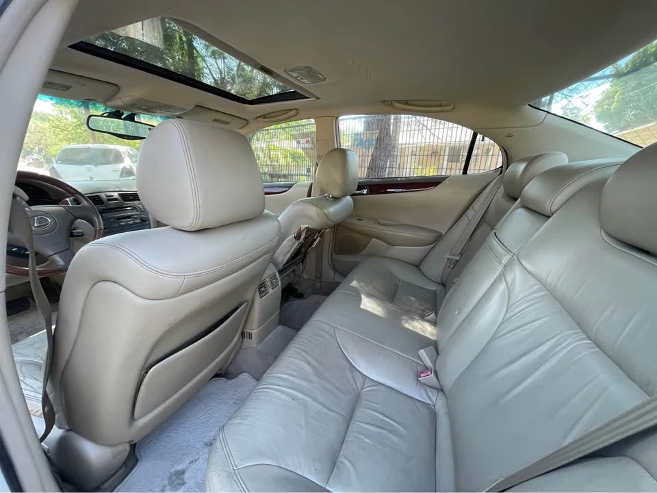 2002 Lexus ES 4th Gen - Image 8 of 10