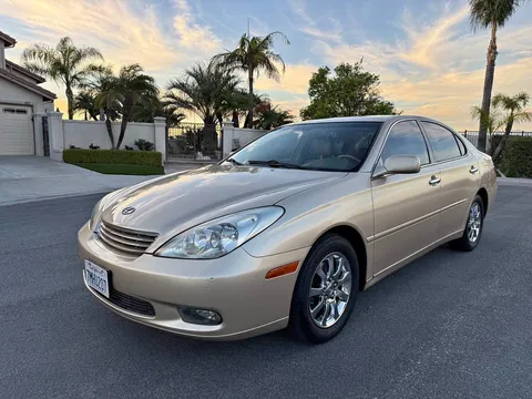 2002 Lexus ES 300 Sedan