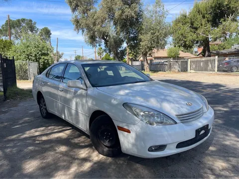 2002 Lexus ES 300 Sedan