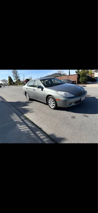 2002 Lexus ES 4th Gen - Image 4 of 9
