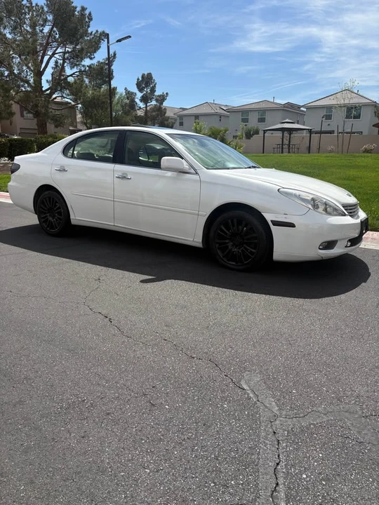 2002 Lexus ES 4th Gen - Image 4 of 14