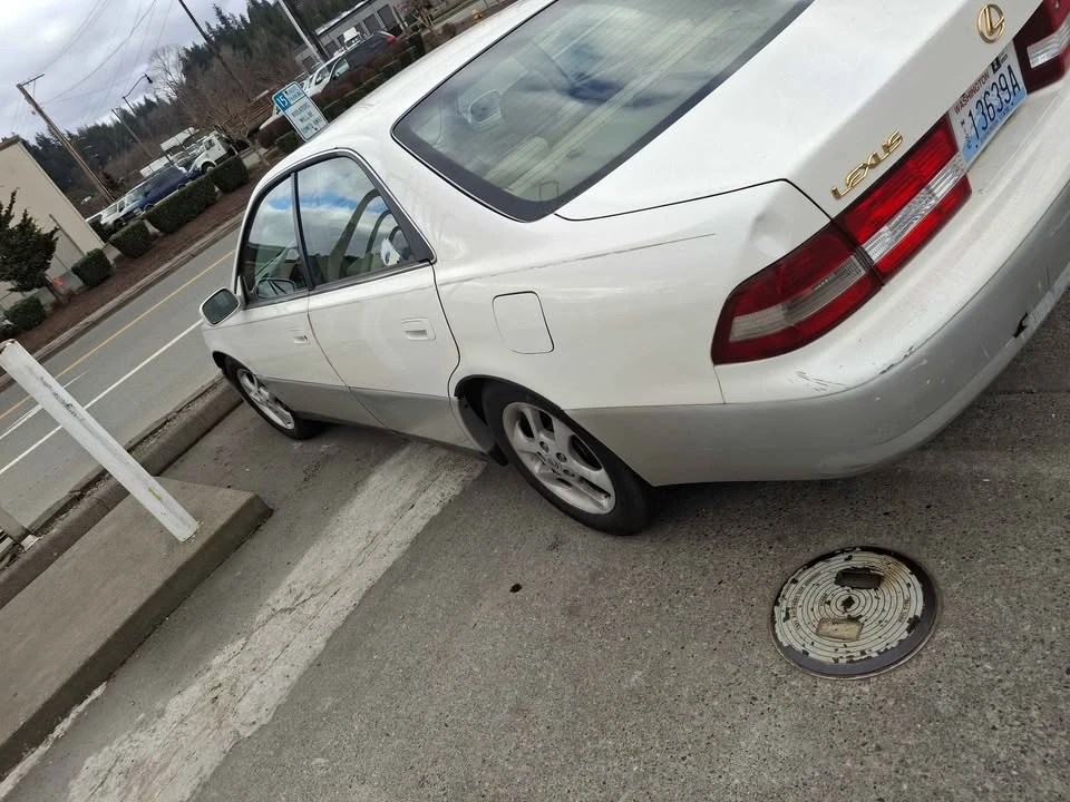 2002 Lexus ES 4th Gen - Image 2 of 7