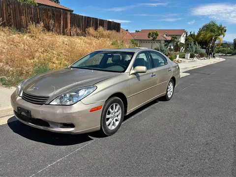 2002 Lexus ES 300 Sedan