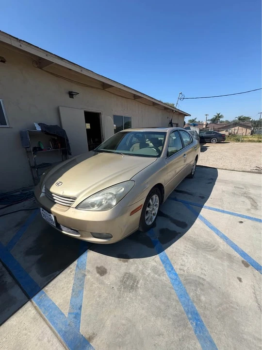 2002 Lexus ES 4th Gen - Image 3 of 8