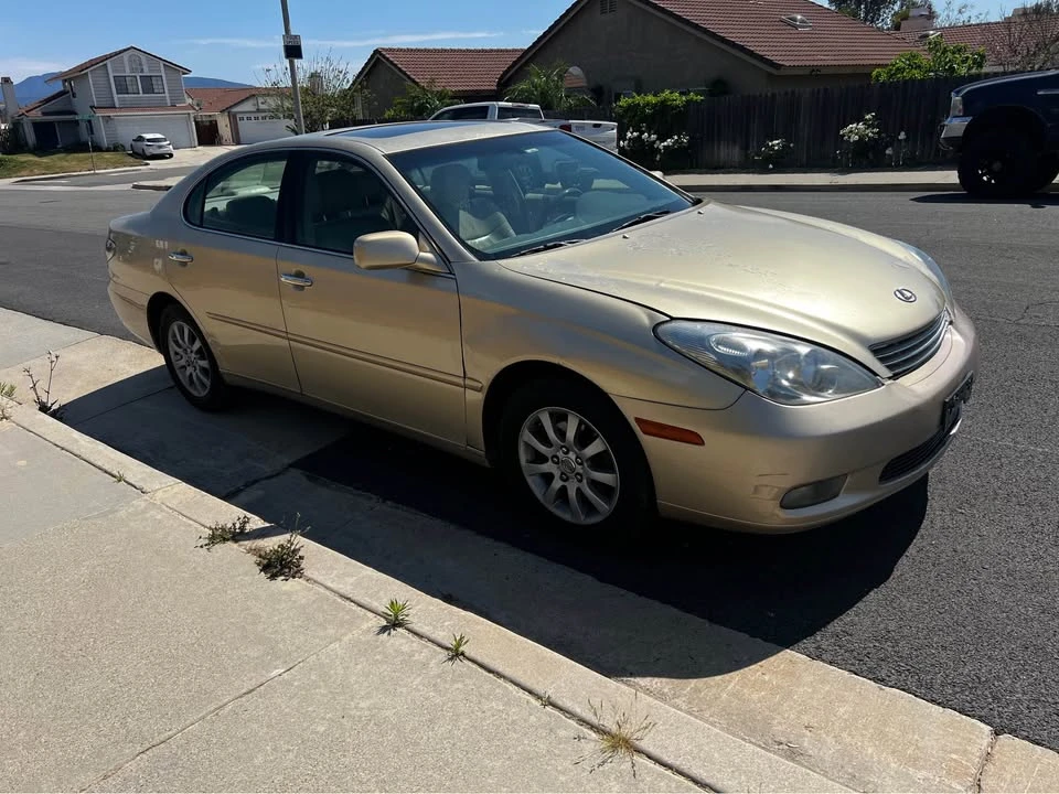 2002 Lexus ES 4th Gen - Image 2 of 6