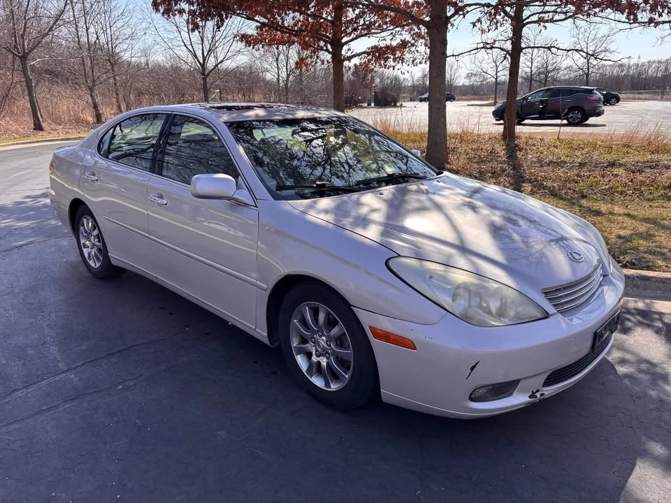 2002 Lexus ES 4th Gen - Image 4 of 20