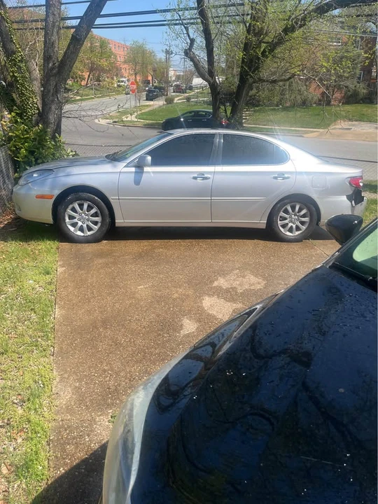 2002 Lexus ES 4th Gen - Image 5 of 10