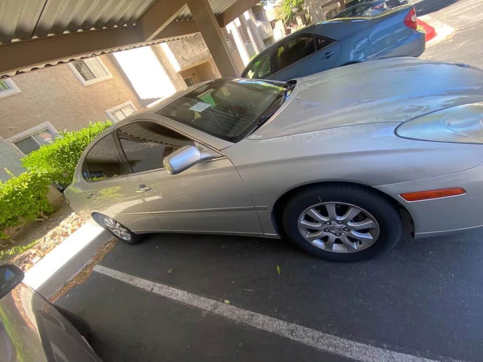 2002 Lexus ES 4th Gen - Image 3 of 4