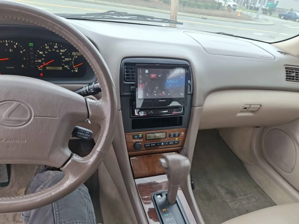 2002 Lexus ES 4th Gen - Image 5 of 7