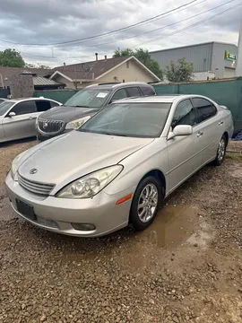 2002 Lexus ES 300 Sedan