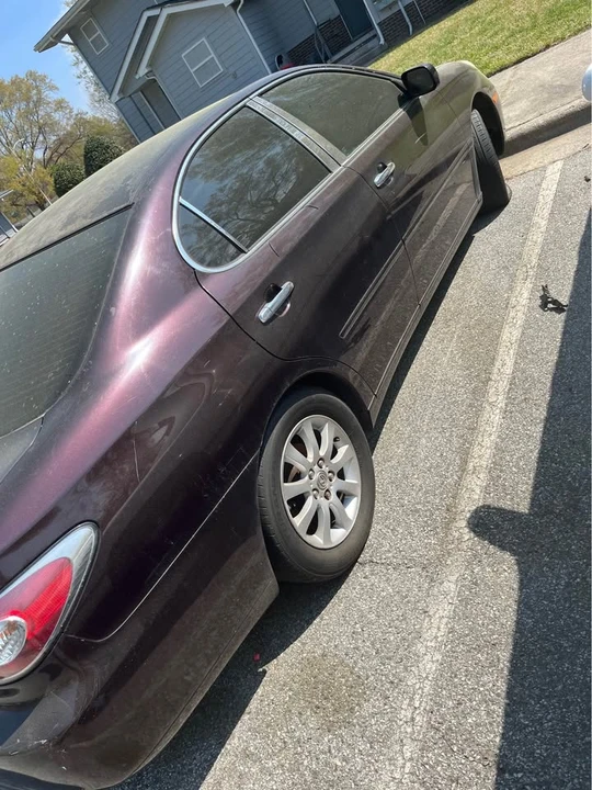 2002 Lexus ES 4th Gen - Image 2 of 4