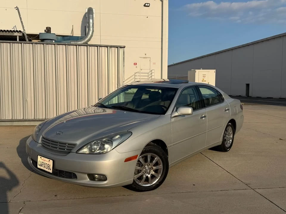 2002 Lexus ES 4th Gen - Image 5 of 14
