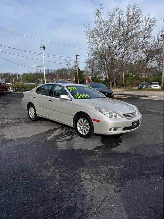 2002 Lexus ES 4th Gen - Image 2 of 8