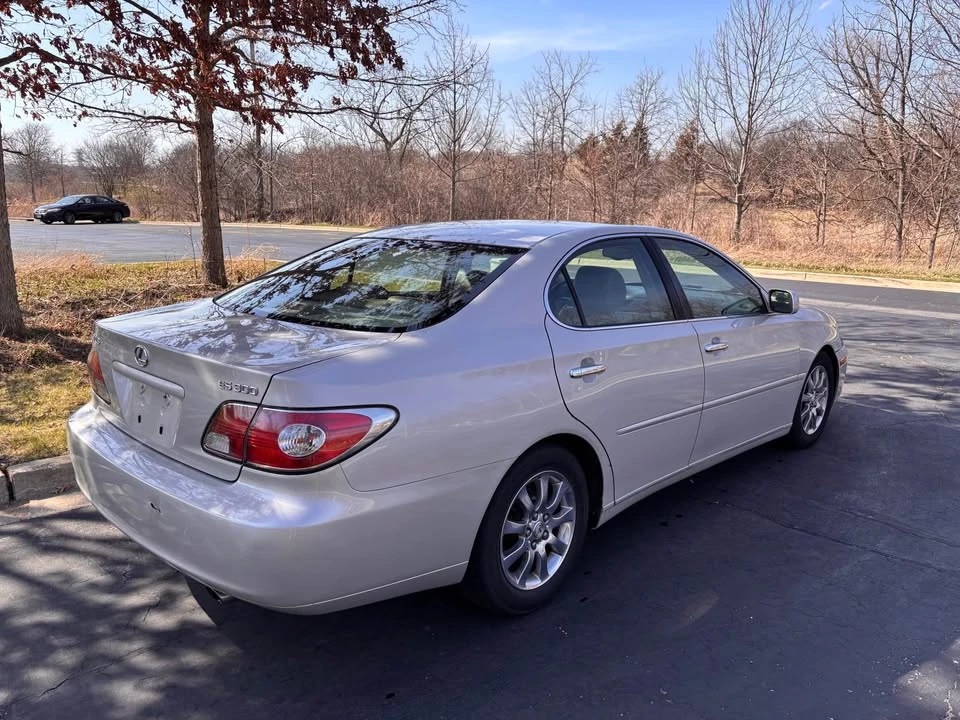 2002 Lexus ES 4th Gen - Image 6 of 20