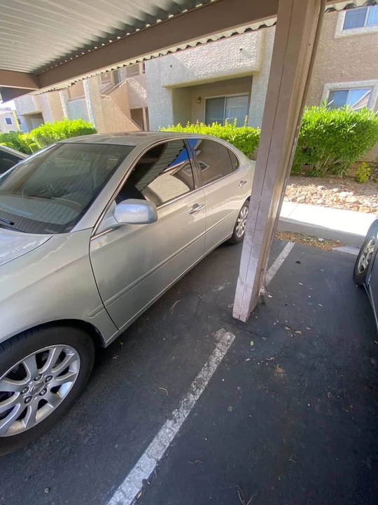 2002 Lexus ES 4th Gen - Image 2 of 4