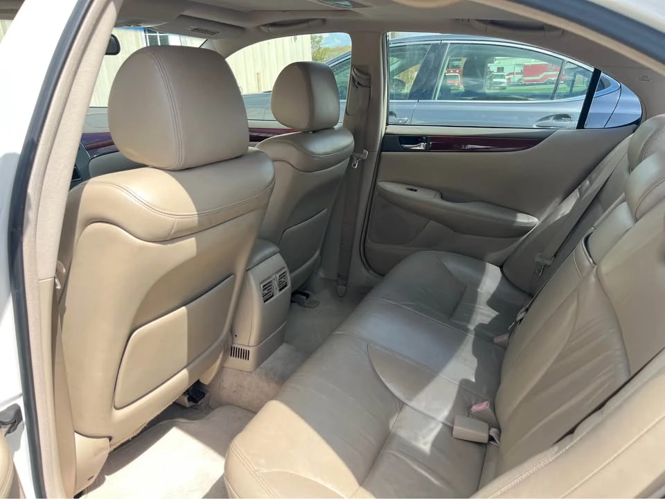 2002 Lexus ES 4th Gen - Image 6 of 9