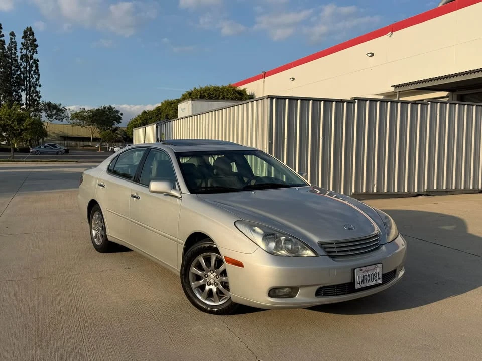 2002 Lexus ES 4th Gen - Image 6 of 16