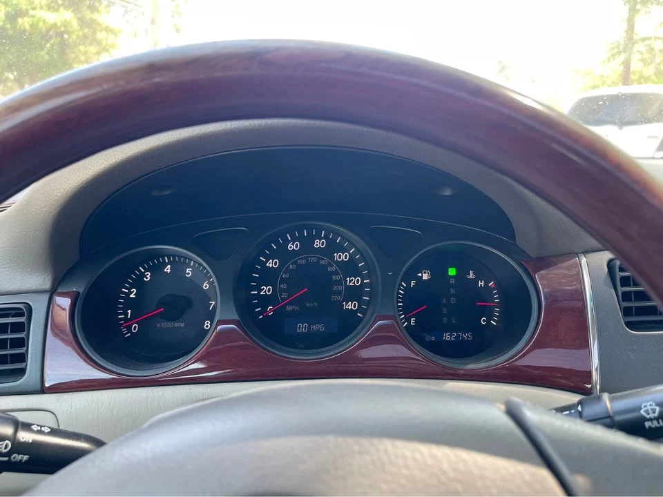 2002 Lexus ES 4th Gen - Image 9 of 10