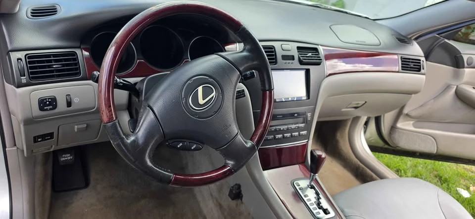 2002 Lexus ES 4th Gen - Image 4 of 7
