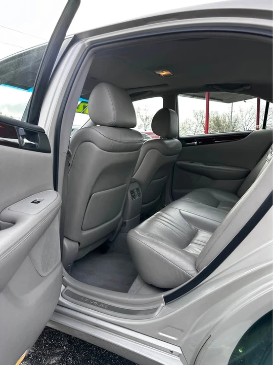 2002 Lexus ES 4th Gen - Image 5 of 8