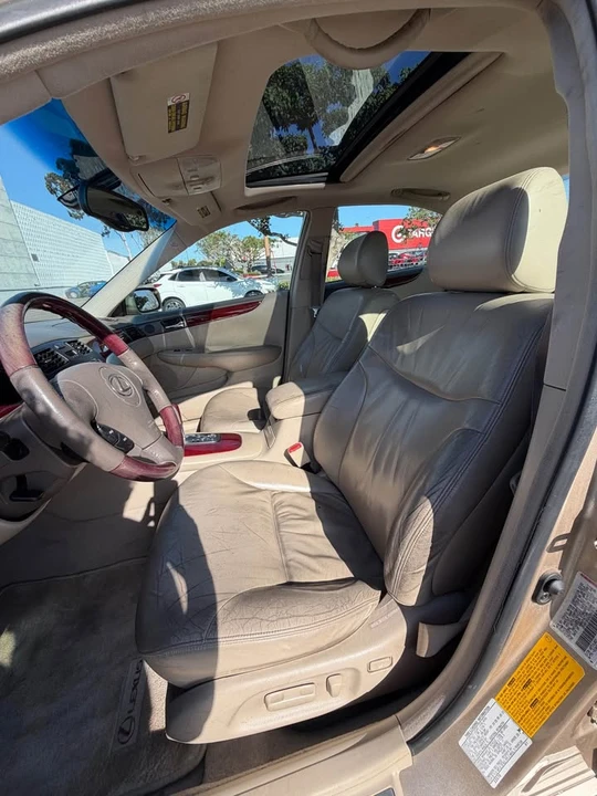 2002 Lexus ES 4th Gen - Image 9 of 18