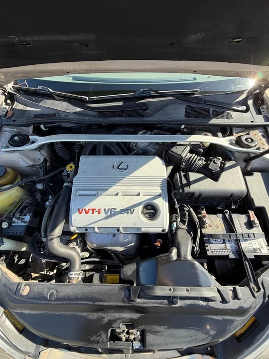2002 Lexus ES 4th Gen - Image 16 of 18