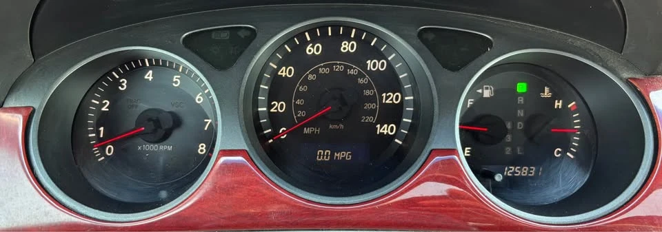 2002 Lexus ES 4th Gen - Image 11 of 20