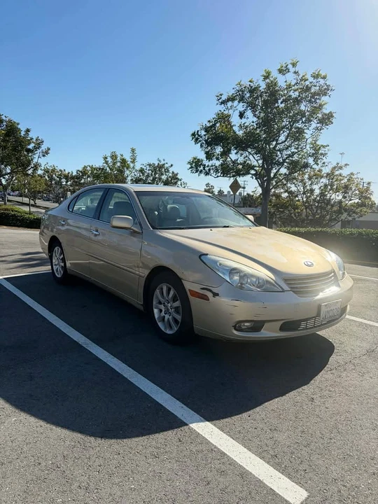 2002 Lexus ES 4th Gen - Image 8 of 18