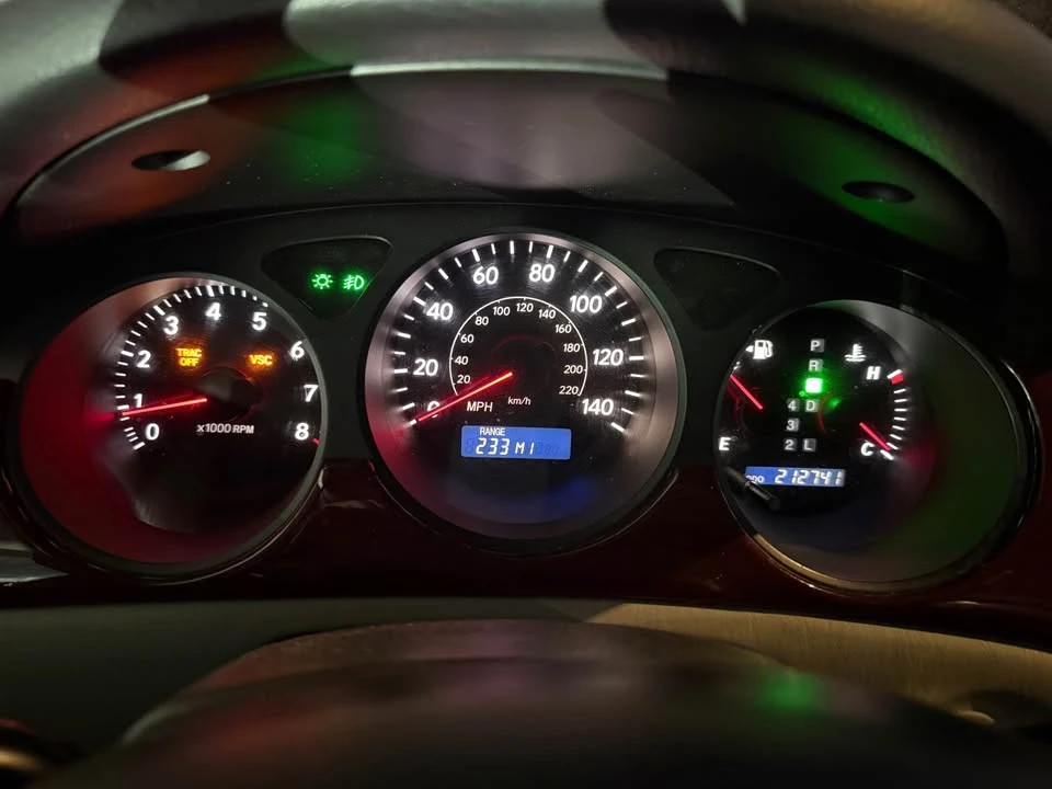 2002 Lexus ES 4th Gen - Image 8 of 8