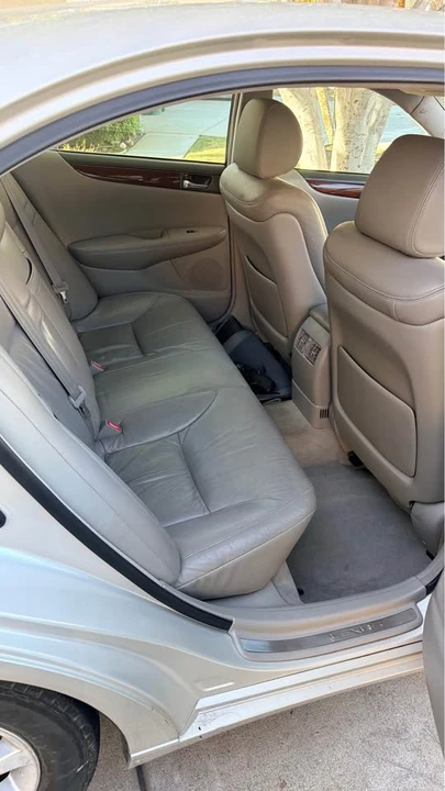 2002 Lexus ES 4th Gen - Image 2 of 6