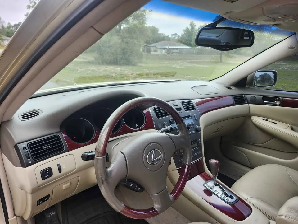 2002 Lexus ES 4th Gen - Image 5 of 14