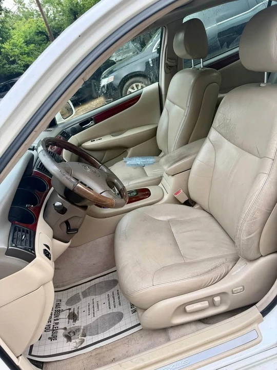 2002 Lexus ES 4th Gen - Image 8 of 11