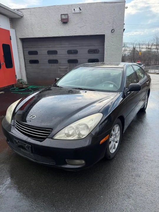 2002 Lexus ES 4th Gen - Image 2 of 20