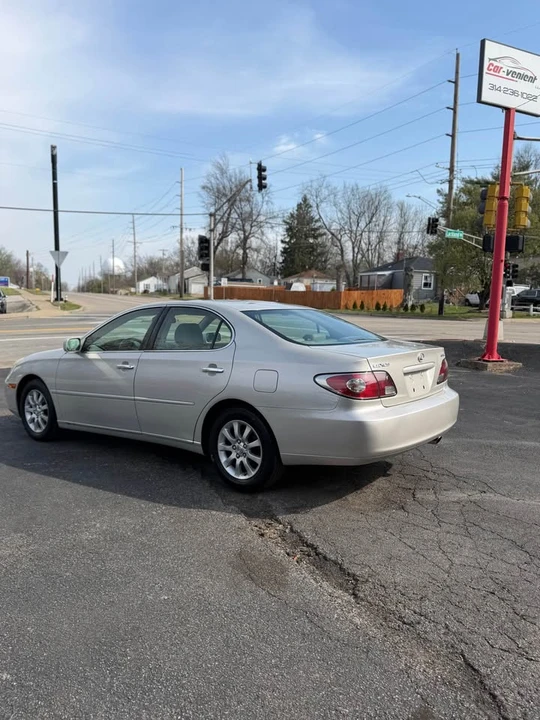 2002 Lexus ES 4th Gen - Image 4 of 9