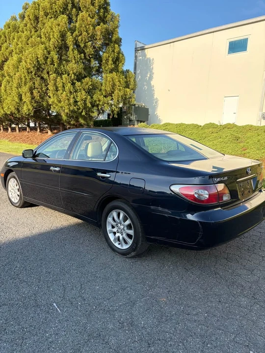 2002 Lexus ES 4th Gen - Image 6 of 15