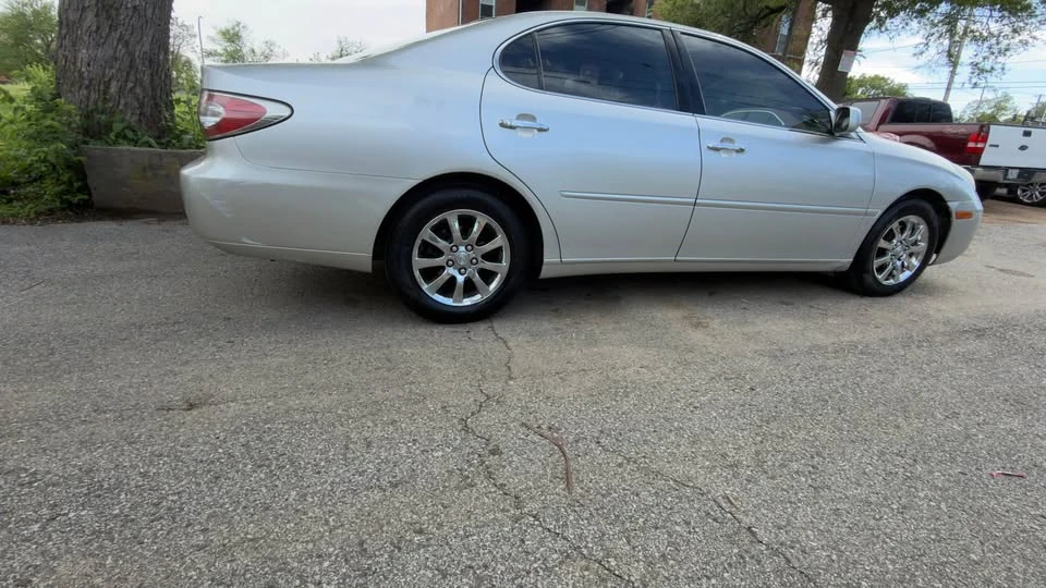 2002 Lexus ES 4th Gen - Image 3 of 6