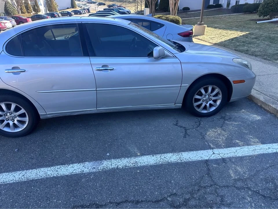 2002 Lexus ES 4th Gen - Image 4 of 5