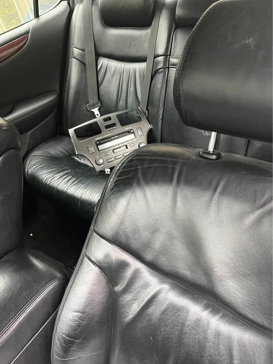 2002 Lexus ES 4th Gen - Image 3 of 7