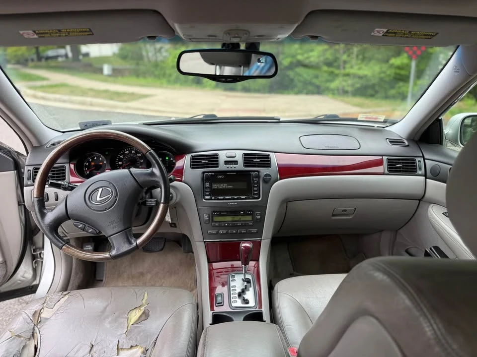 2002 Lexus ES 4th Gen - Image 13 of 20