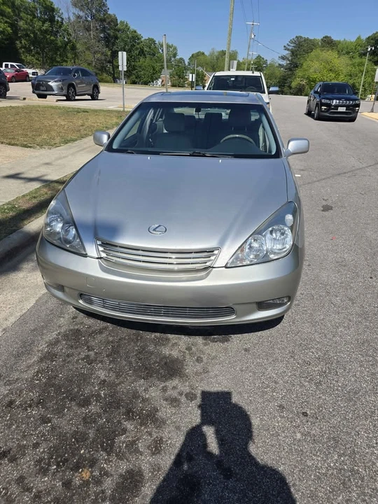 2002 Lexus ES 4th Gen - Image 12 of 13