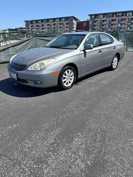 2002 Lexus ES 300 Sedan