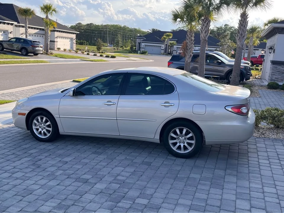 2002 Lexus ES 4th Gen - Image 3 of 7