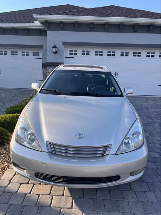 2002 Lexus ES 4th Gen - Image 2 of 7