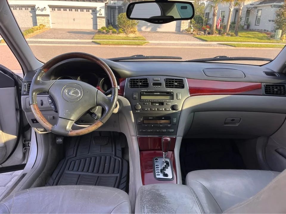 2002 Lexus ES 4th Gen - Image 5 of 7