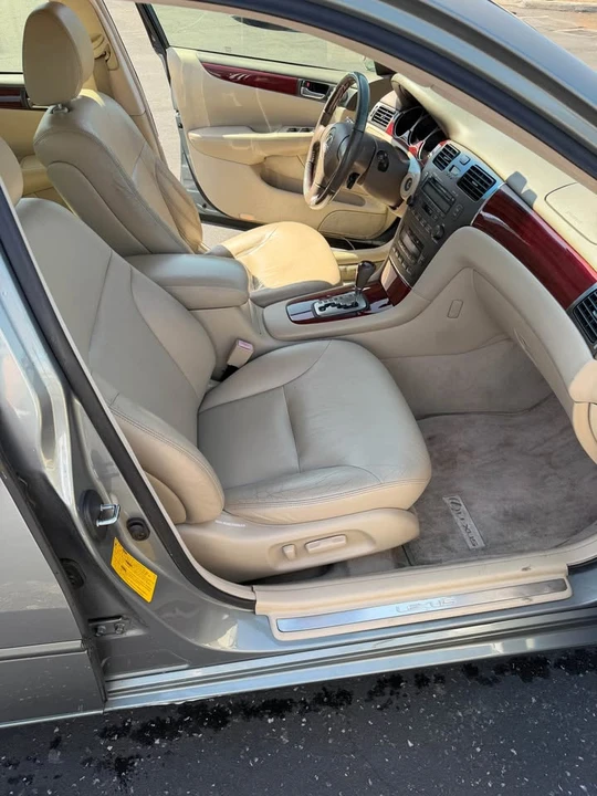 2002 Lexus ES 4th Gen - Image 9 of 9