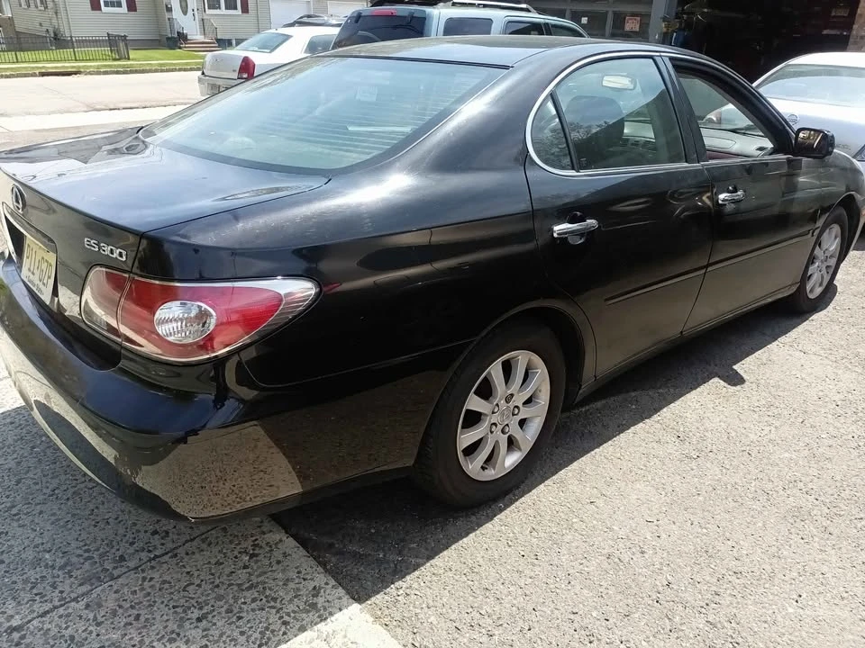 2002 Lexus ES 4th Gen - Image 5 of 20
