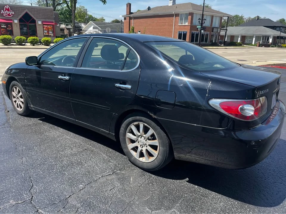 2002 Lexus ES 4th Gen - Image 3 of 8