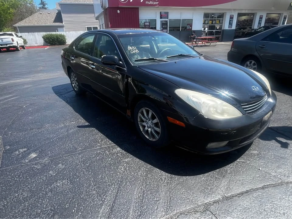 2002 Lexus ES 4th Gen - Image 2 of 8